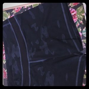 Navy blue size 10 lululemon bikershorts mid length